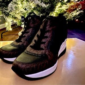 Michael Kors shoes, worn once.